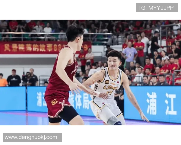 辽宁队全队备战CBA季后赛,斩获不败战绩势如破竹 辽宁队全队备战CBA季后赛,斩获不败战绩势如破竹