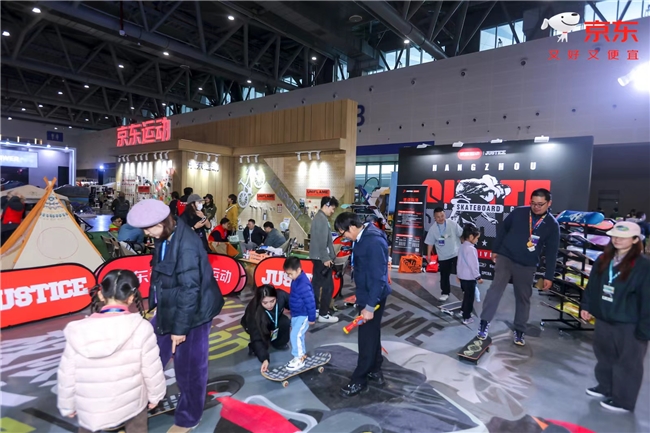 球速体育app京东运动携“欧洲帐篷之王” Hilleberg首次参展CLE2025带来最新旗舰款商品(图1)