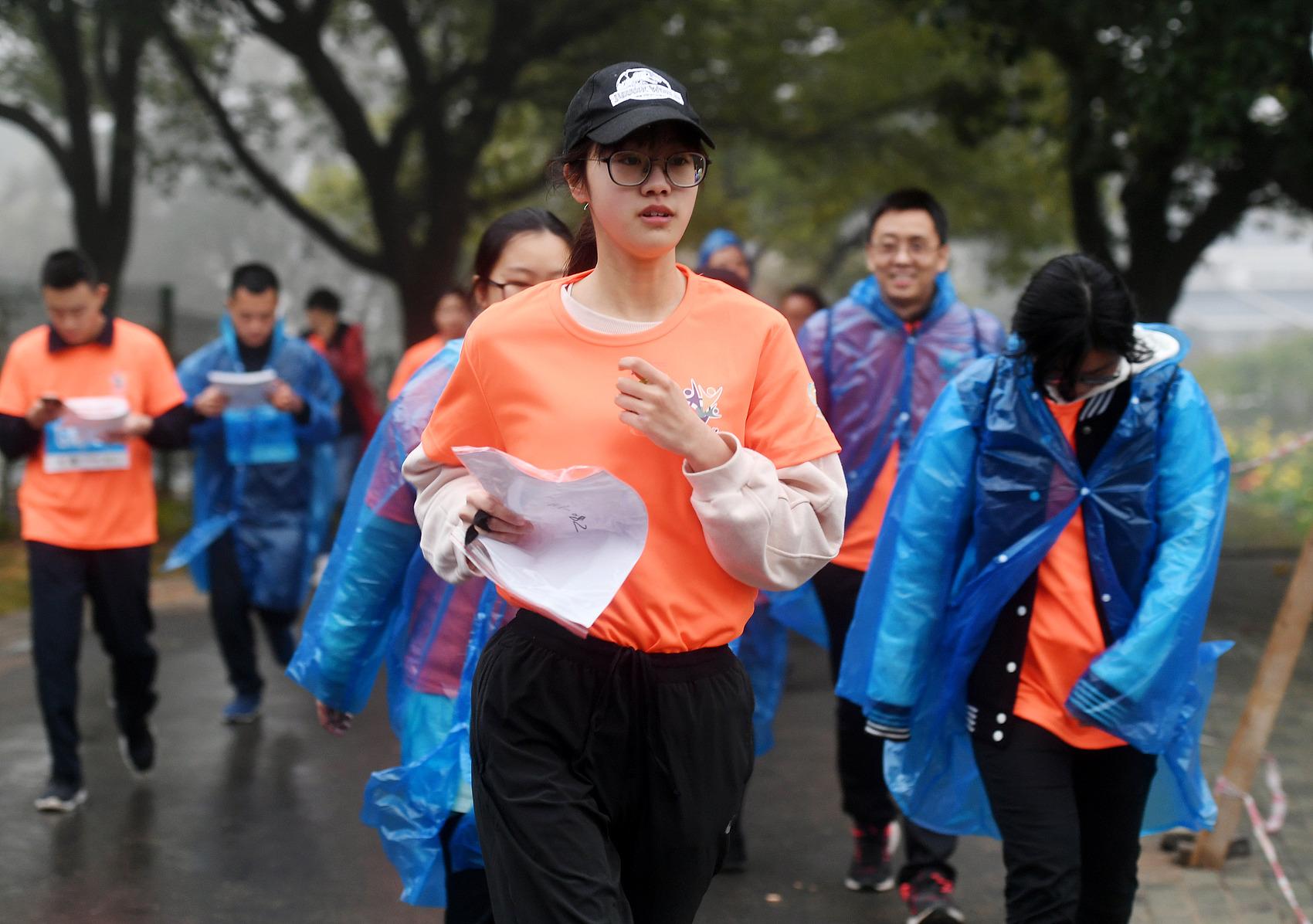 球速体育app十五运会群众赛事活动定向项目即将开幕定向运动有何来头？(图1)